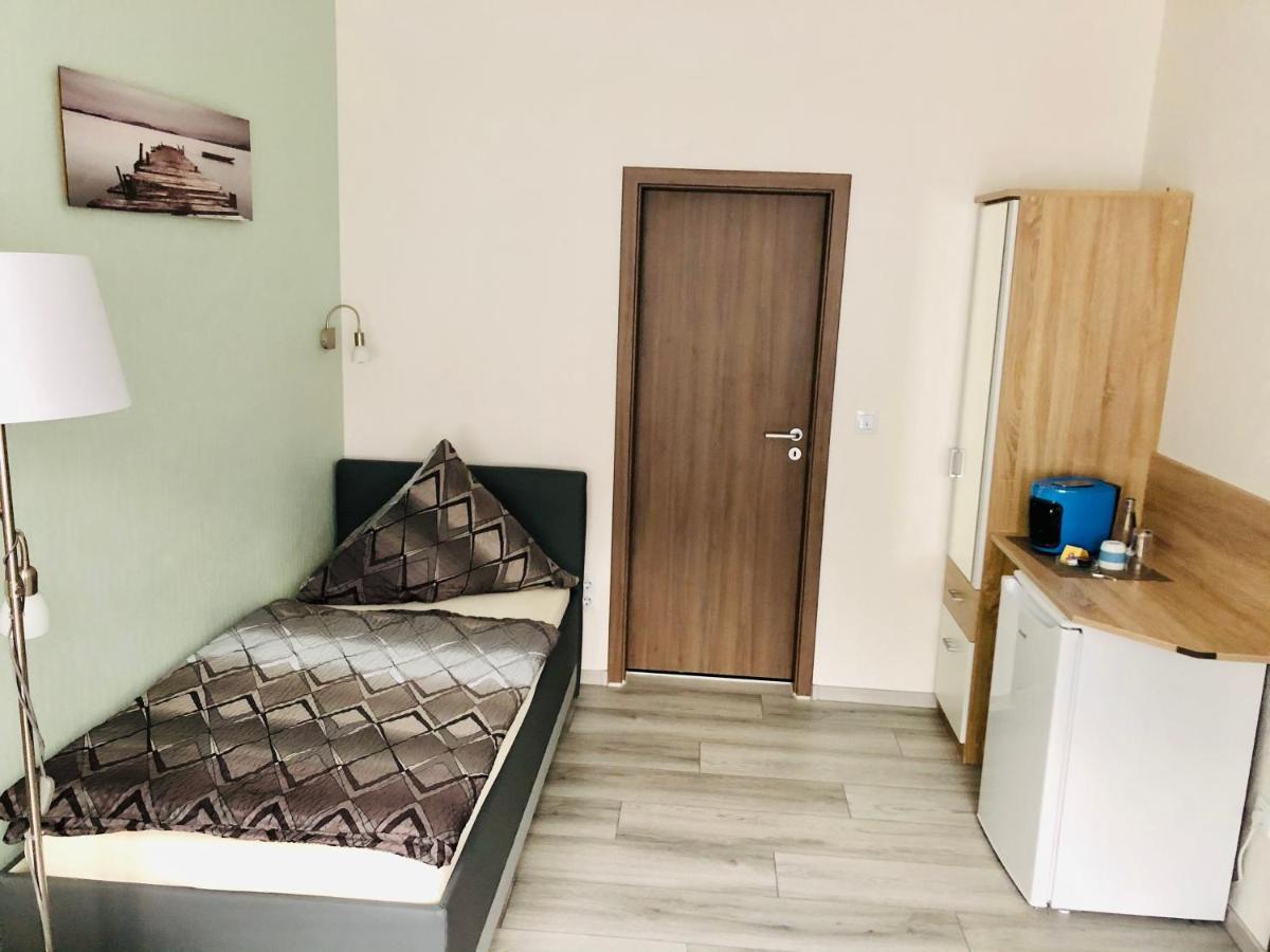 City Pension Плеттенберг Экстерьер фото